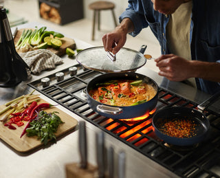 Joseph Joseph Space 28cm/3.8qt Non-Stick Induction Saute Pan & Lid