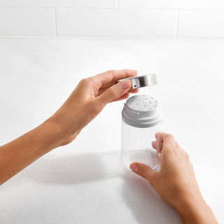 Oxo Adjustable Shaker