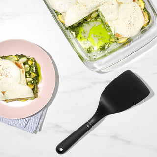 Oxo Lasagna Turner