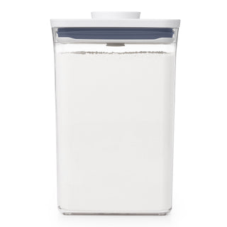 OXO Good Grips POP 2.0 Big Square, Medium (4.2 L)