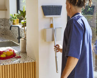 Joseph Joseph CleanTech Wall-Mounted Broom