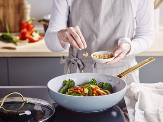 GreenPan Padova Smokey Blue Covered Wok 28cm/3.7L